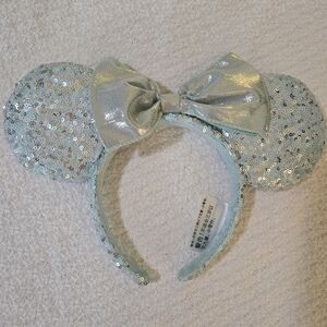 Arendelle Aqua Minnie Ears